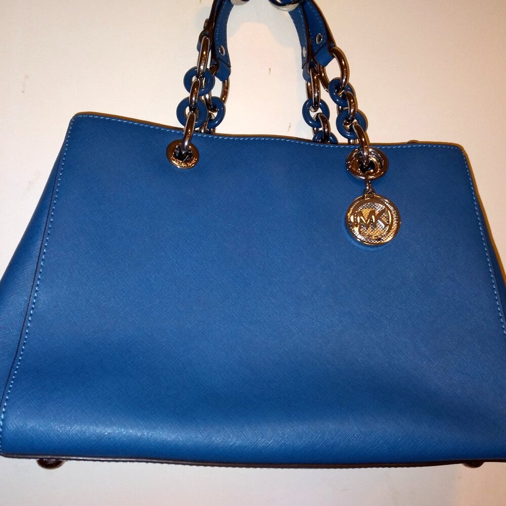 MICHAEL KORS